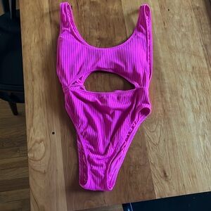 Super Sexy BCBGeneration Hot Pink One Piece Cut Out Swim Suit Women’s Small